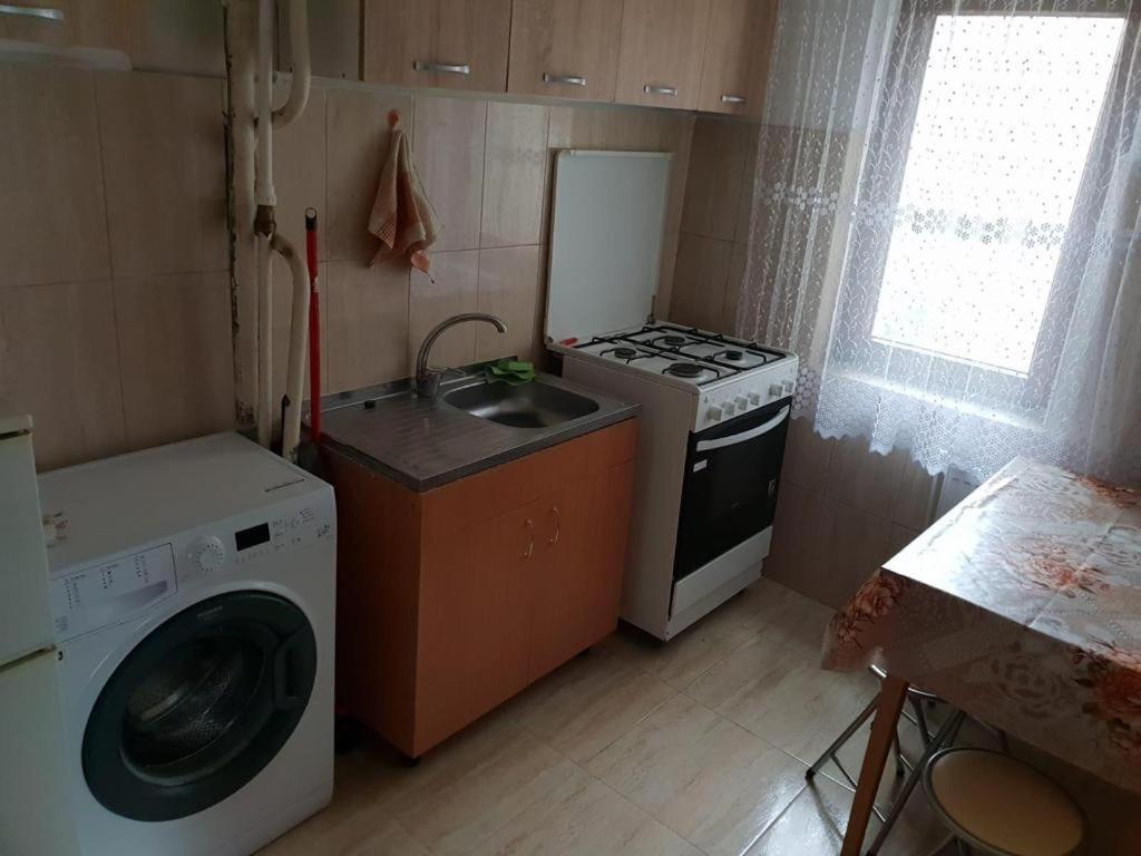 Apartament 2 camere Tomis Nord Constanţa Exterior foto